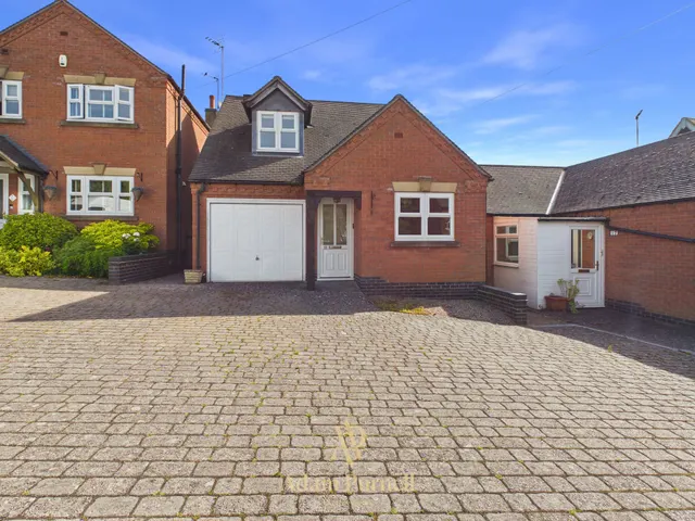 Grange Road, Ibstock, LE67, photo 1