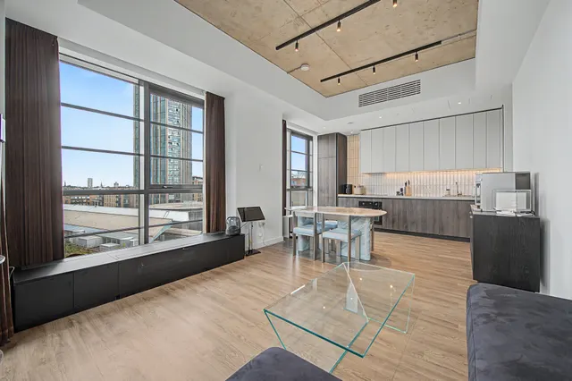 Photo 3 — Apartment 401, 1 Deal Porters Way, London