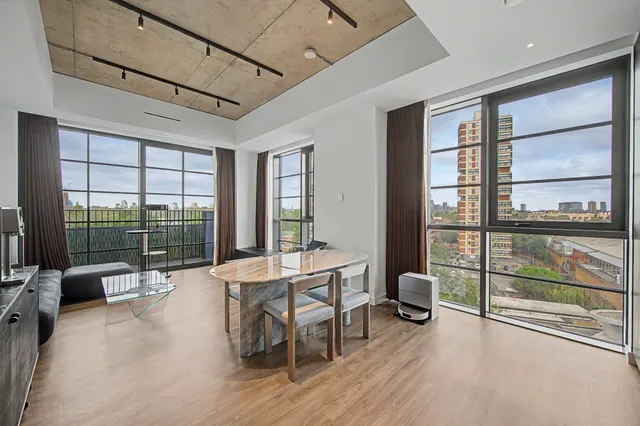 Apartment 401, 1 Deal Porters Way, London, photo 1