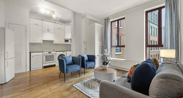 Marshall Street, Soho, W1F, photo 2