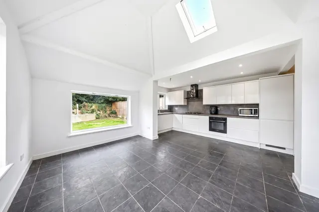 Lynnwood Road, Manchester, M19, photo 3
