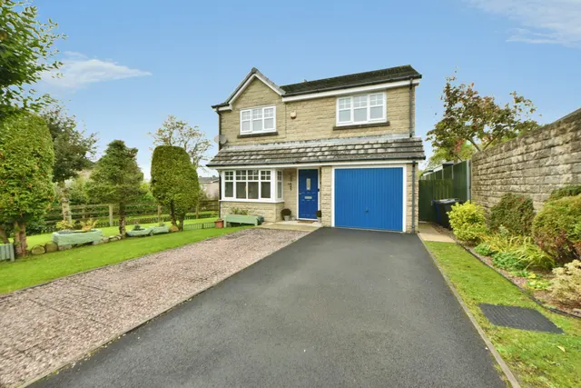 Aspen Grove, Barnoldswick, BB18, photo 1