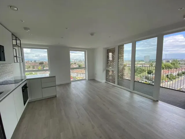 Beresford Avenue, Wembley, HA0, photo 2