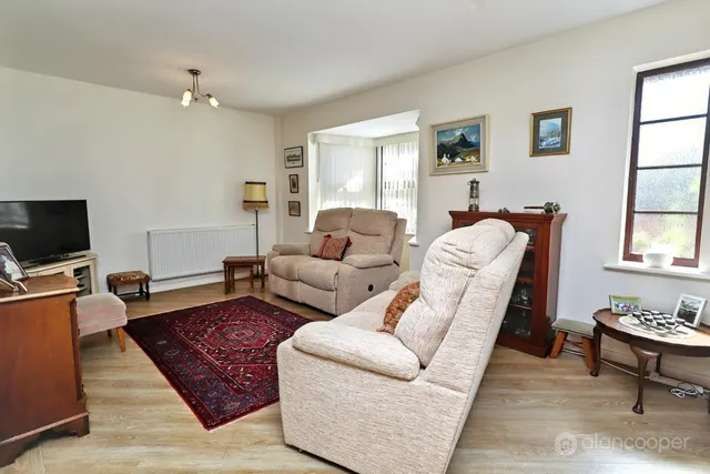 Dawlish Close, Horeston Grange, CV11, photo 2