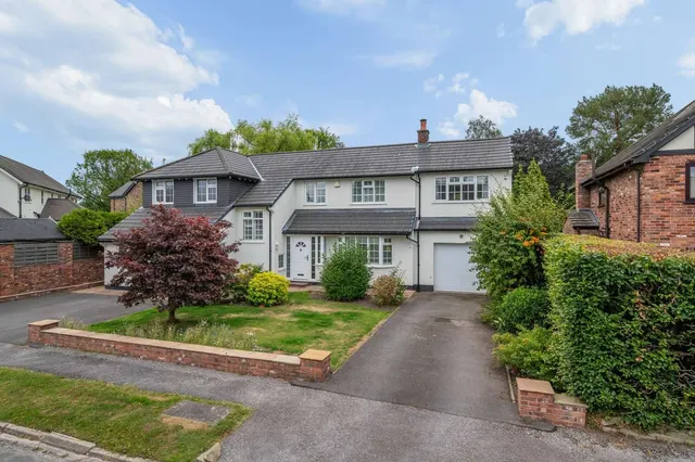 Redacre, Poynton, Cheshire East, SK12 1DB, photo 1