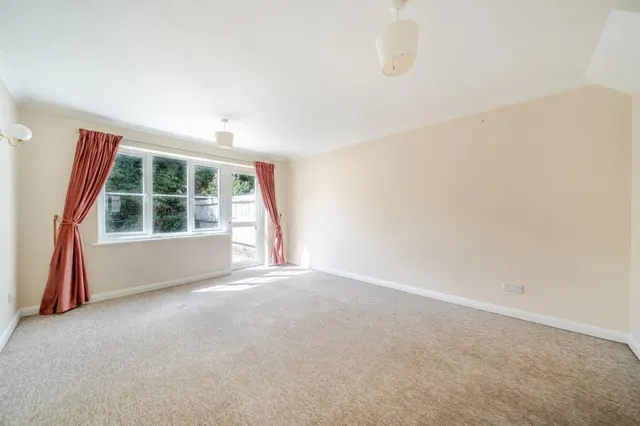 Rosedale Avenue, Banbury, OX16, photo 3