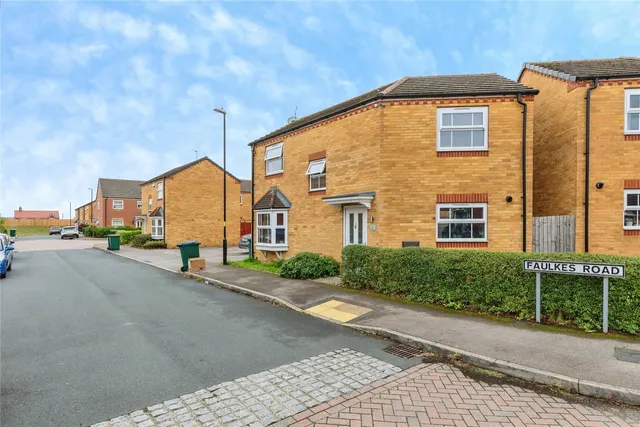 Faulkes Road, Whitmore Park, Coventry, CV6, photo 1