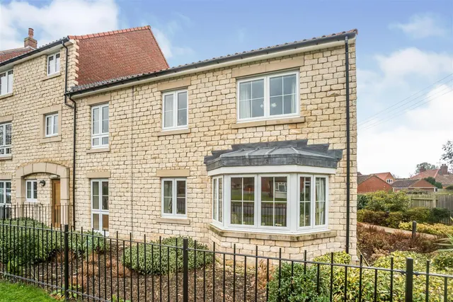 Eastgate, Pickering, YO18, photo 1