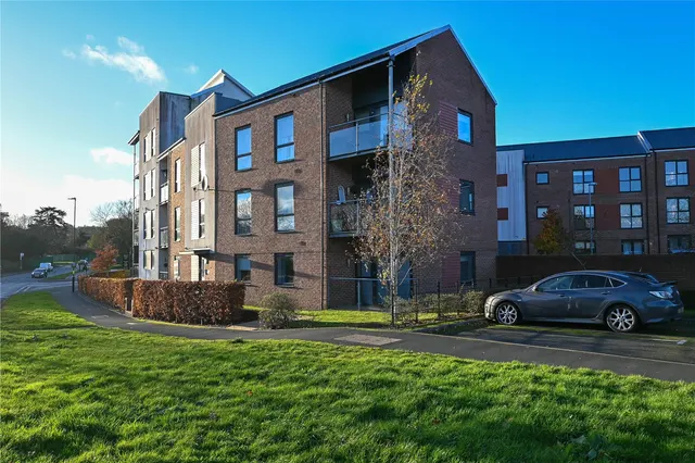 Tessall Lane, Northfield, Birmingham, B31 5HA, photo 1