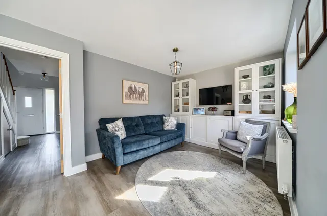 Delamere Gardens, Fair Oak, SO50, photo 3