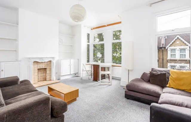 Harold Road, London, E11, photo 1