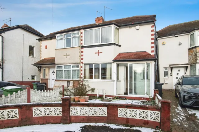 St. Pauls Crescent, West Bromwich, B70, photo 1