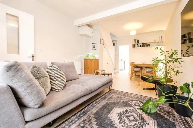Gough Road, London, E15, photo 1