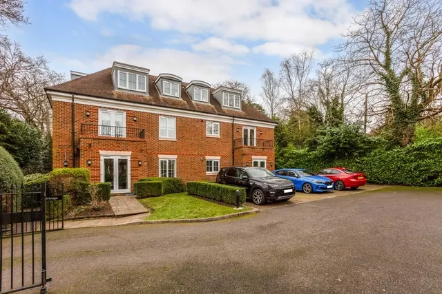 London Road, Sunningdale, SL5, photo 1