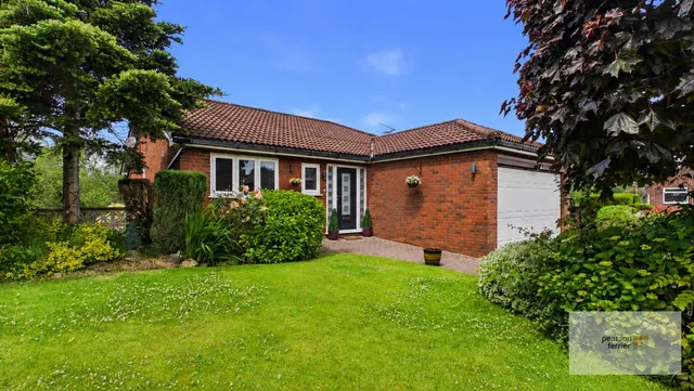 Kirkburn View, Bury, BL8 1DL, photo 1