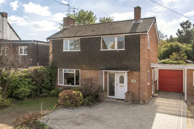 Send Marsh Road, Ripley, GU23, photo 1
