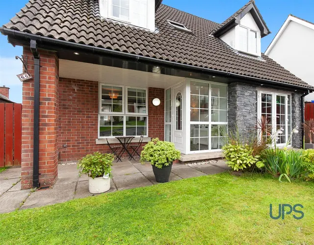 Stewartstown Road, Belfast, BT17, photo 2