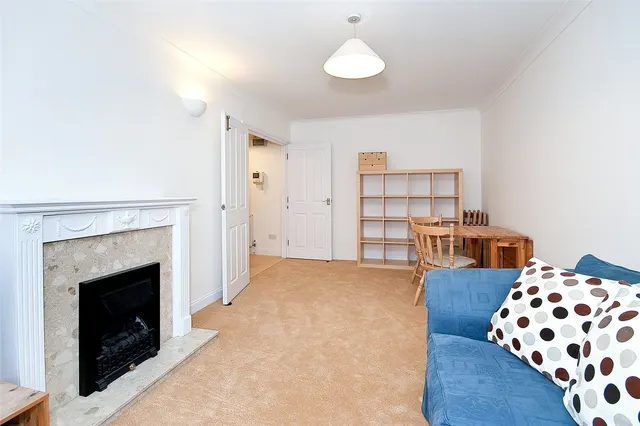 Amwell Street, Clerkenwell, EC1R, photo 1