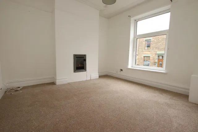 Ivy Terrace, Darwen, BB3, photo 1