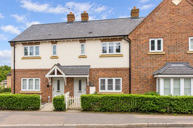 Chalk Row, Bourne End, HP1, photo 1
