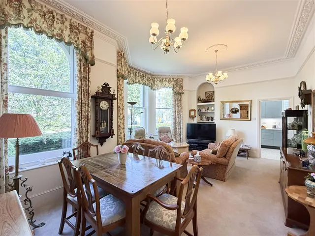 Photo 3 — 15 Devonshire Place, Eastbourne, BN21 4BZ