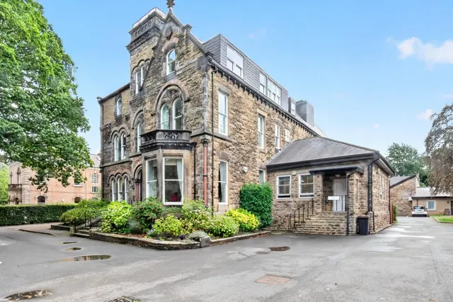 Otley Road, Harrogate, photo 1