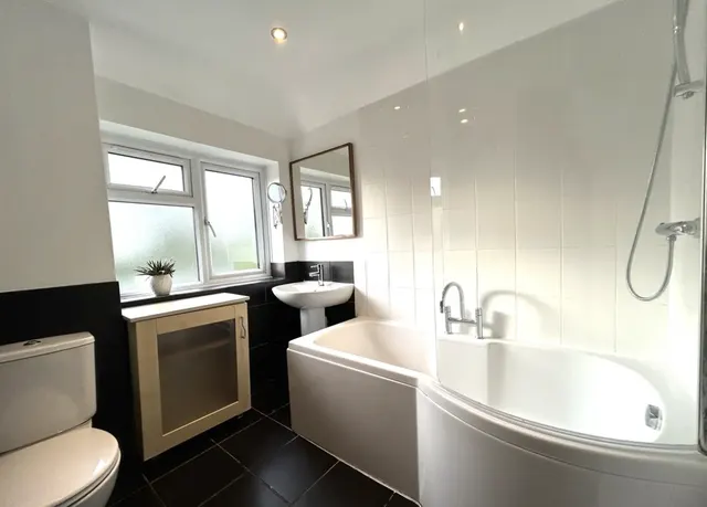 71, Lock Crescent, Kidlington, photo 1