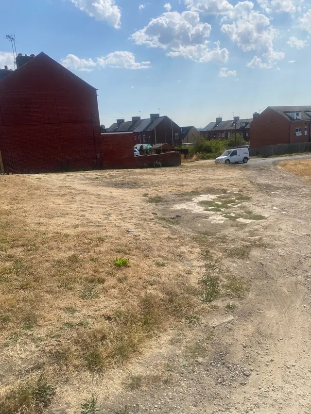 Jump, Barnsley, photo 2