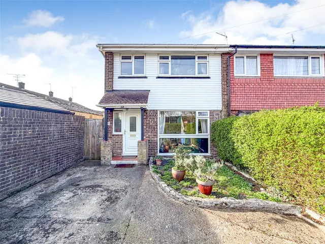 Green Way, Aldershot, Hampshire, GU12 4XA, photo 1