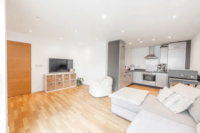 82 Brindley Court, Letchworth Road, Stanmore, photo 1