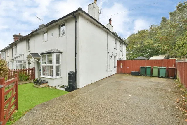 Kingsnorth Road, Ashford, TN23, photo 2