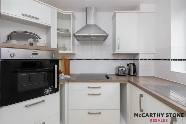 Fleet Road, Fleet, GU51, photo 3