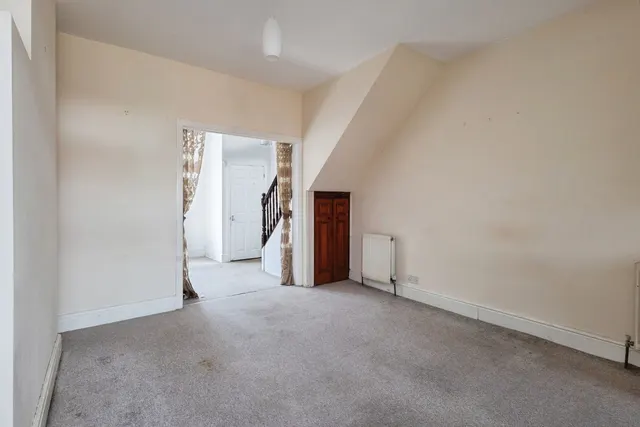Photo 3 — Thornton Road, Manchester, Greater Manchester, M14