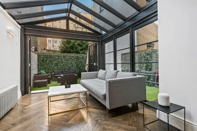 Guilford Street, Bloomsbury, WC1N, photo 2