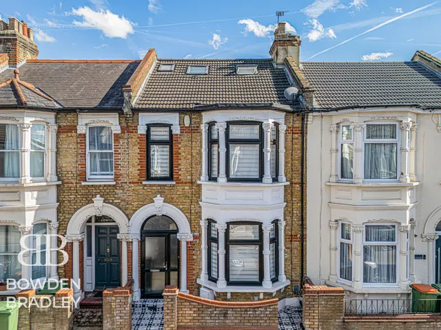 Gower Road, Forest Gate, E7, photo 1