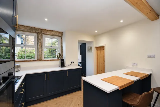 Oakworth, Keighley, BD22, photo 3
