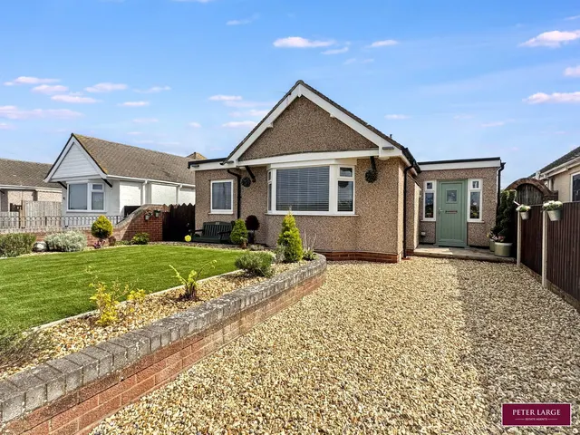 Green Lanes, Prestatyn, Denbighshire, LL19 7BH, photo 1