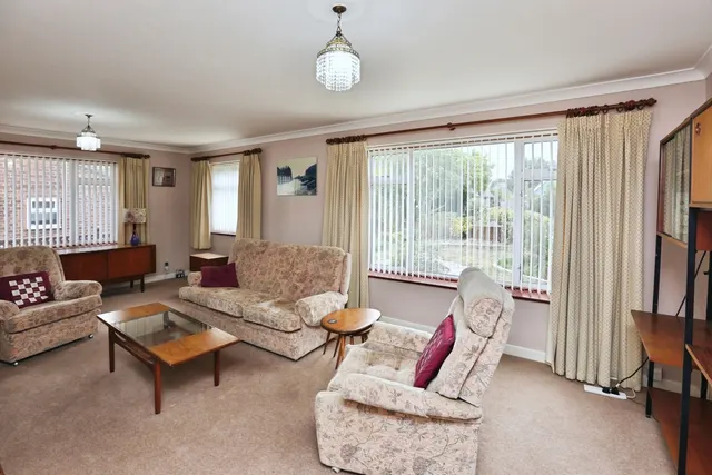 Malcolm Close, Locks Heath, SO31, photo 3