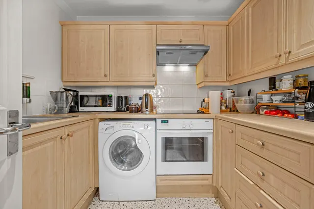 Meridian Place, London, E14, photo 3
