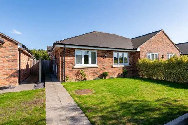 Churchfields, Harrietsham, photo 1