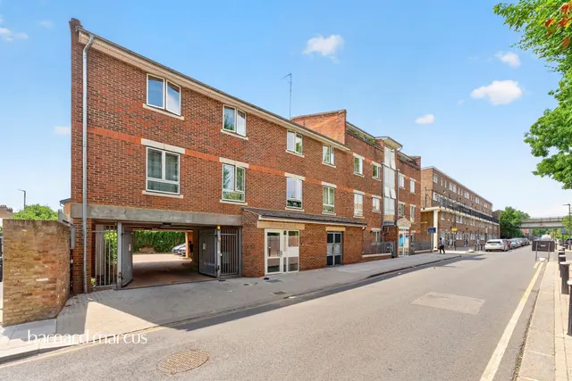 Church Road, London, N17, photo 1