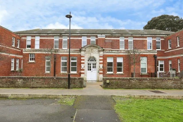 Huxley Way, Gosport, photo 1