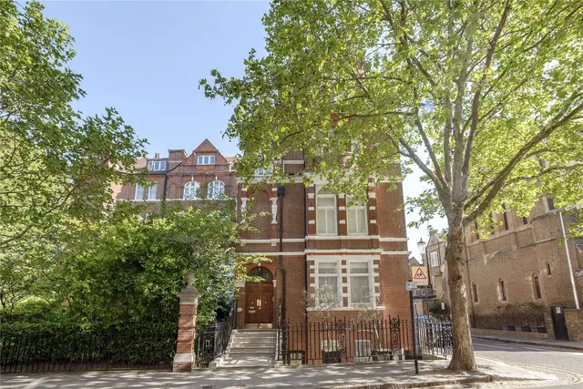 Cadogan Gardens, London, SW3 2RB, photo 1