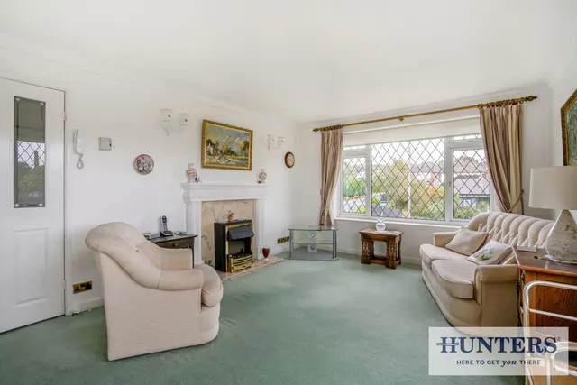 Rufford Avenue, Yeadon, LS19, photo 2