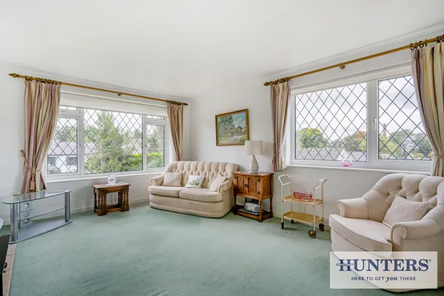 Rufford Avenue, Yeadon, LS19, photo 3