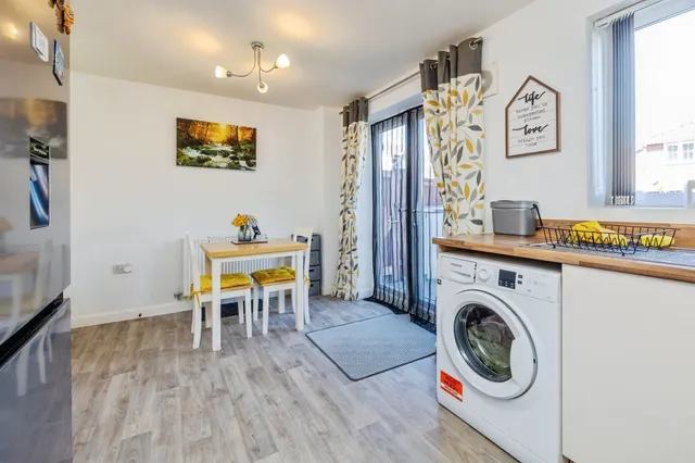 Photo 3 — Quintus Place, North Hykeham, LINCOLN
