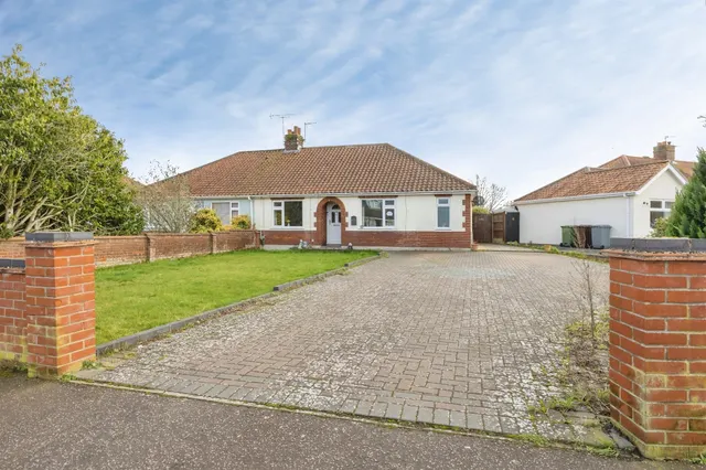 Links Avenue, Norwich, NR6, photo 1