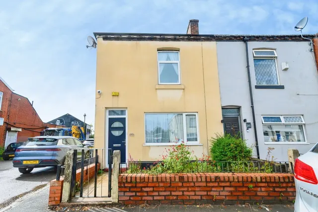 Manchester Road West, Little Hulton, Manchester, Greater Manchester, M38, photo 1