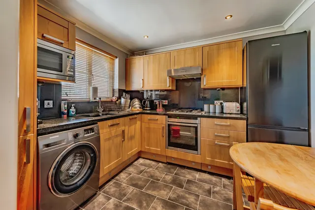 Boleyn Close, Maidenbower, RH10, photo 3