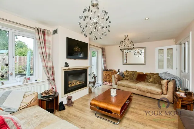 Photo 2 — Henhurst Hill, Burton-on-Trent, Staffordshire, DE13